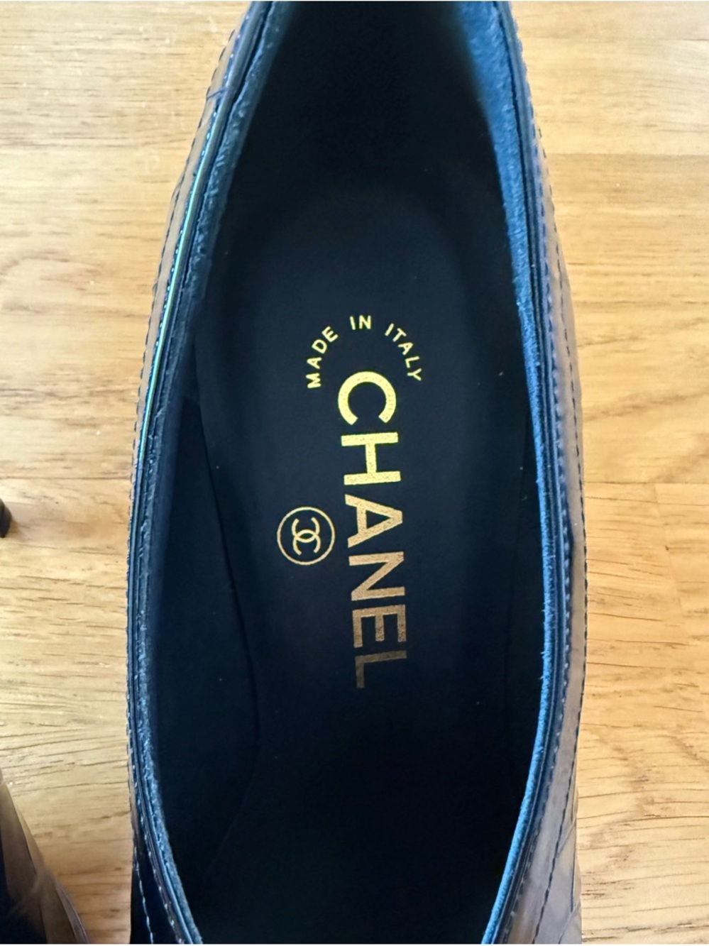 CHANEL 2026 Matthieu Blazy Patent Leather Croc-Embossed High Heel Pumps NIB - 36 - Picture 8 of 16
